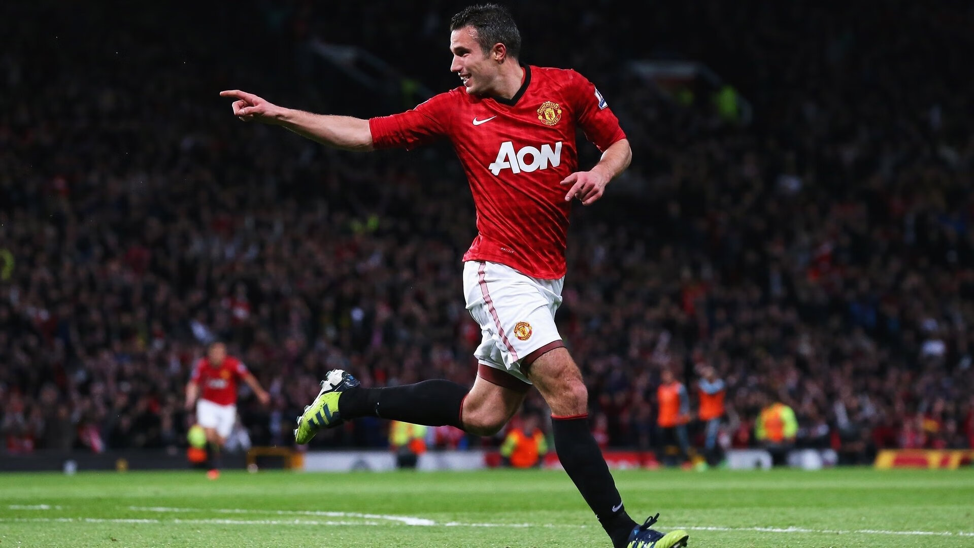 乔治·巴尔:凭借他的精准判断,全黑队进攻和防守能够无缝对接