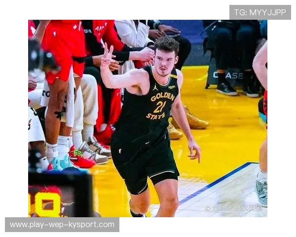 勇士客场力克老鹰，继续领跑西部，勇士vs老鹰4.5